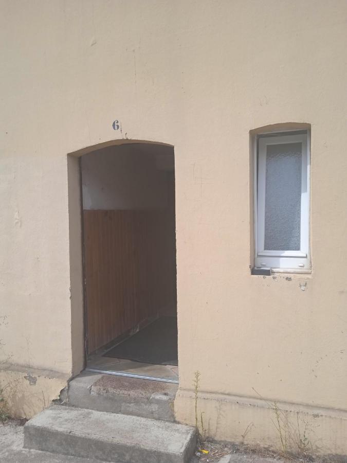 Logement Frontiere Du Luxembourg Nilvange Екстериор снимка